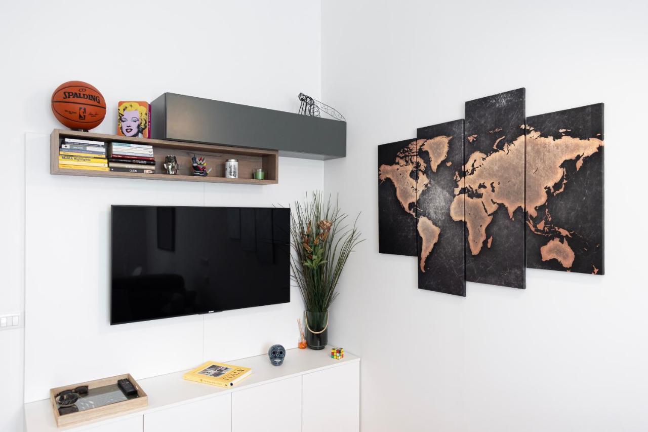 Apartmán Elegante Bilocale In De Angeli - Piazzale Siena Milán Exteriér fotografie